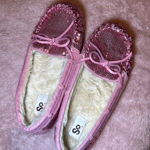 Gently used Pink Sparkly loafer Slippers